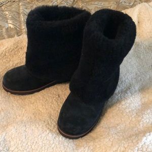 Ugg Boots with fur.